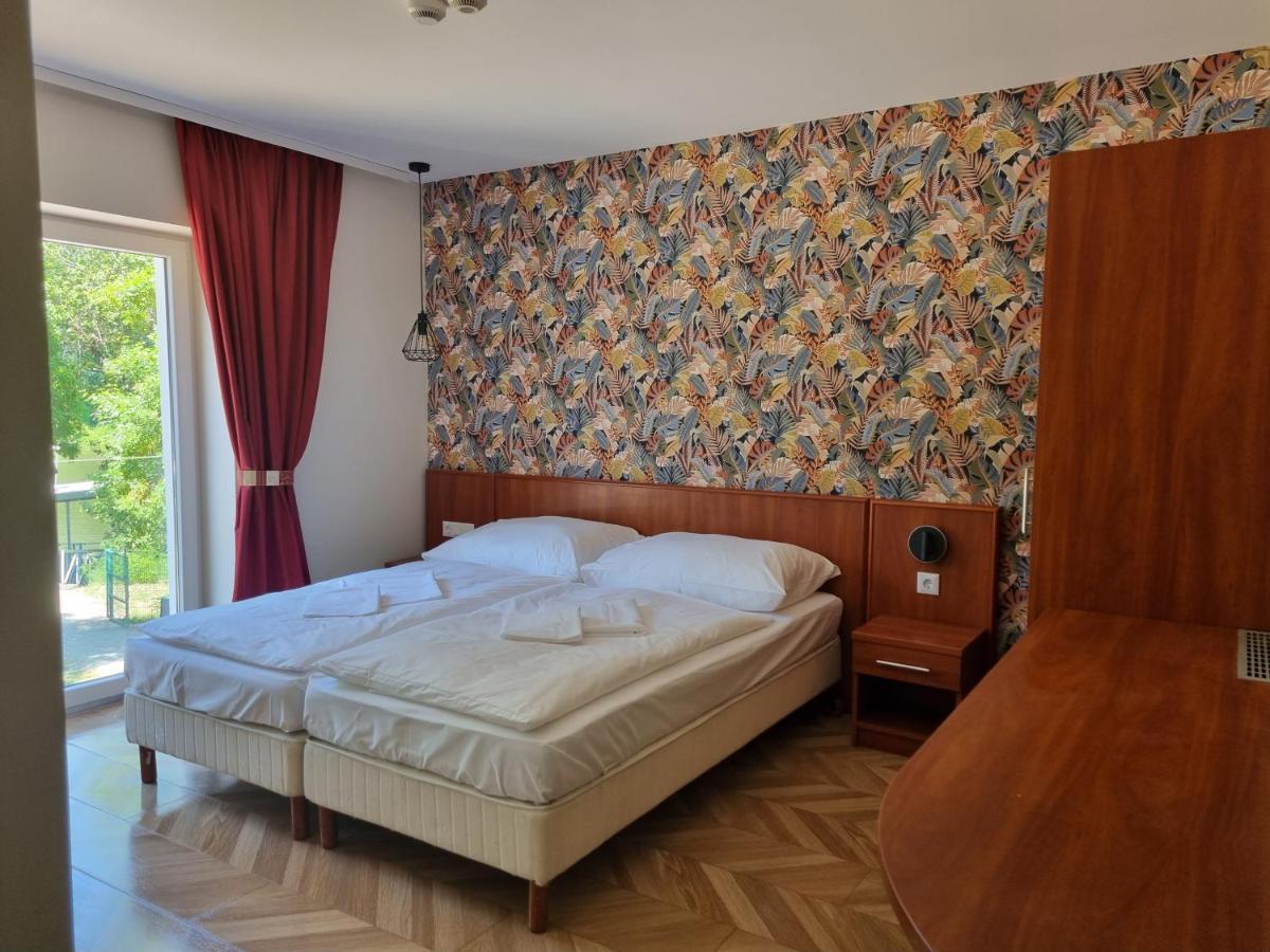 Hotel Csillag Tokaj Bagian luar foto